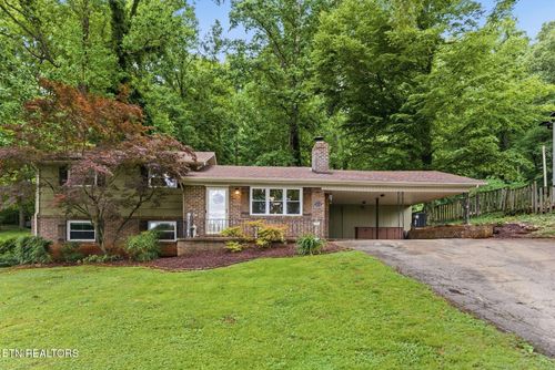 3215 Mount Vernon Dr, Knoxville, TN, 37920-3728 | Card Image