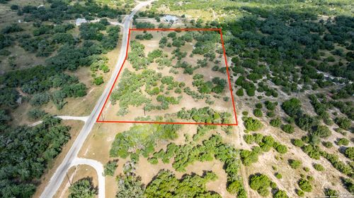 1014 Lipan Apache Run, Blanco, TX, 78606-2269 | Card Image