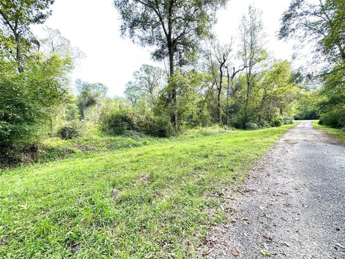 21545 White Oak Ln, New Caney, TX, 77357-3619 | Card Image