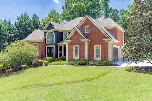 665 Links View Dr, Sugar Hill, GA, 30518-7420 | Card Image