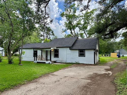 13298 County Road 190, Alvin, TX, 77511-1355 | Card Image