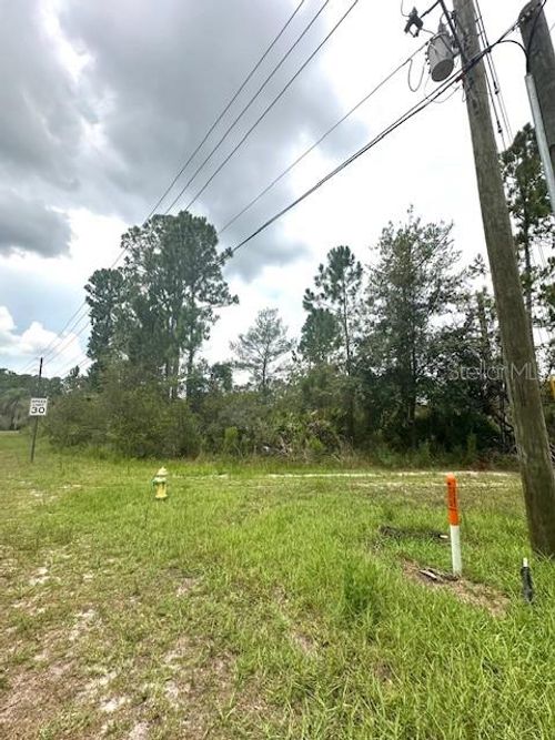 2098 Laredo Dr, Deltona, FL, 32738-3513 | Card Image