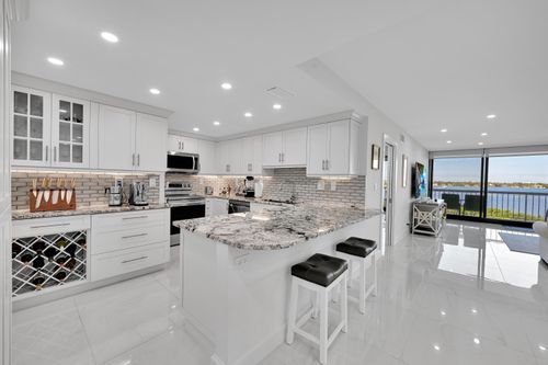 apt-306n-3300 S Ocean Blvd, Palm Beach, FL, 33480-5649 | Card Image