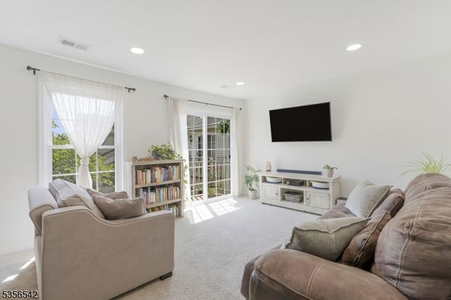 66 Jamestown Rd, Townhouse with 2 bedrooms, 2 bathrooms and null parking in Basking Ridge NJ | Image 5