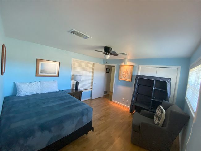 Middle bedroom | Image 11