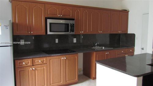 apt-9-7920 Harding Ave, Miami Beach, FL, 33141-1683 | Card Image