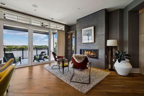 unit-c302-1024 Club View Dr, Gallatin, TN, 37066-2077 | Card Image