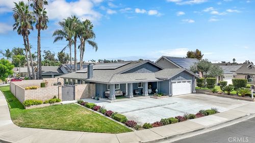 6598 Fillmore St, Chino, CA, 91710-2879 | Card Image