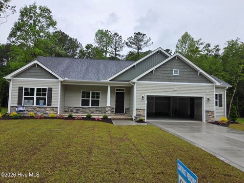 2970 Tucker Hill Dr, Grimesland, NC, 27837-7707 | Card Image