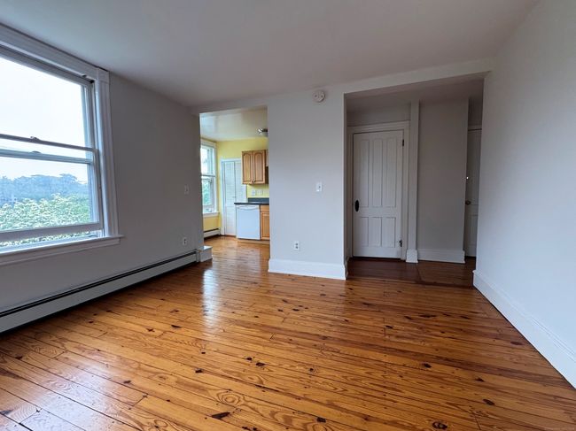 APT-4 - 490 Riverside Ave, Home with 1 bedrooms, 1 bathrooms and 1 parking in Westport CT | Image 4