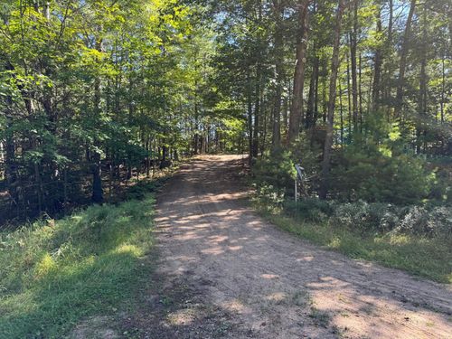 4267 Red Pine Dr, Eagle River, WI, 54521-9623 | Card Image