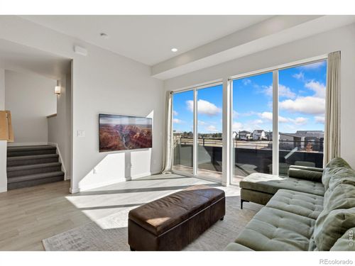 b-737 Kubat Ln, Longmont, CO, 80503-9507 | Card Image