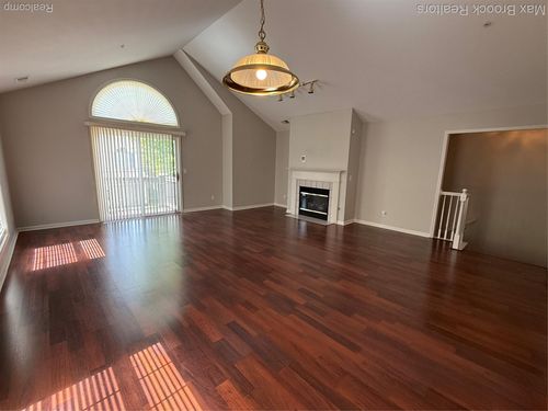 28498 Carlton Way Dr, Novi, MI, 48377-2636 | Card Image