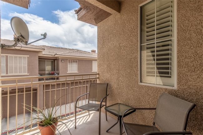 UNIT-202 - 10191 Deerfield Beach Ave, Condo with 3 bedrooms, 2 bathrooms and null parking in Las Vegas NV | Image 10