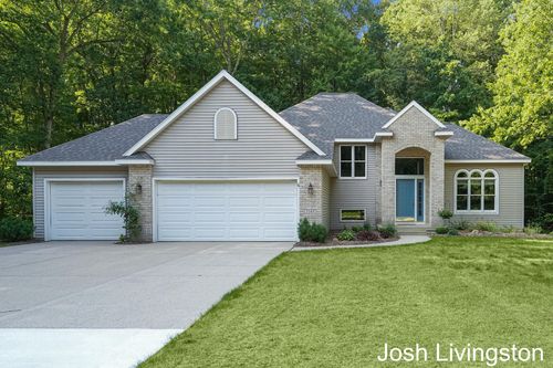 3549 Goldenrod Ave Ne, Rockford, MI, 49341 | Card Image