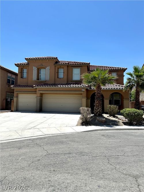 3221 Villa Pisani Ct, North Las Vegas, NV, 89031-7267 | Card Image