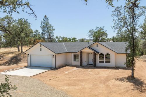 5450 Dunn Ct, Catheys Valley, CA, 95306-9774 | Card Image