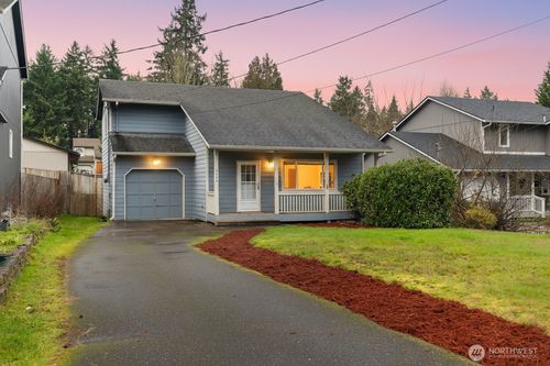 5045 Carole Dr Ne, Olympia, WA, 98516-9236 | Card Image
