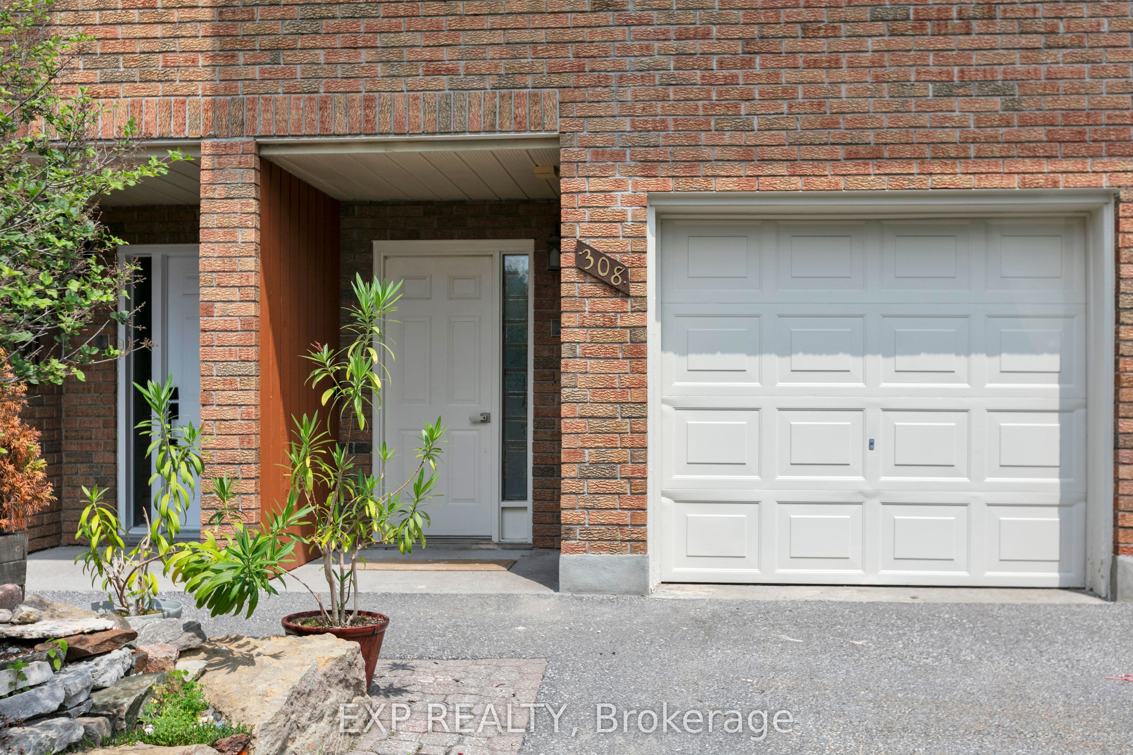 Residential in Kanata 3
