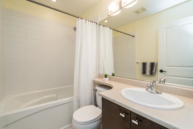 41 - 18983 72 A Avenue, Townhouse with 2 bedrooms, 2 bathrooms and 2 parking in Surrey BC | Image 25