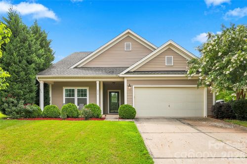 116 Water Ski Dr, Statesville, NC, 28677-8732 | Card Image