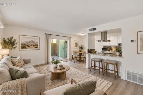 b-10229 N 8th St, Phoenix, AZ, 85020-1560 | Card Image