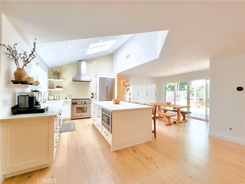 23747 Oakfield Rd, Hidden Hills, CA, 91302-2411 | Card Image