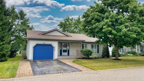 137 White Bark Way, Belwood, ON, N0B1J0 | Card Image