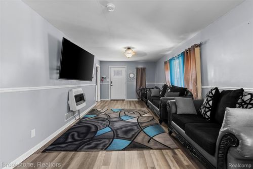 23722 Brest, Taylor, MI, 48180-4063 | Card Image