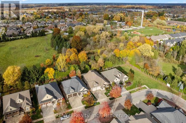 4 Tulip Tree Road, House other with 3 bedrooms, 3 bathrooms and 6 parking in Niagara-on-the-Lake (St. Davids) ON | Image 45
