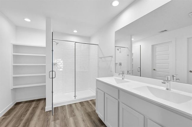 *Images and 3D tour are for illustration only and options may vary from home as built. | Image 25