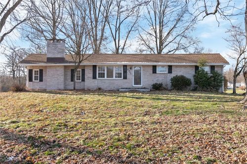 6281 Champion Ave Nw, Massillon, OH, 44646-1013 | Card Image