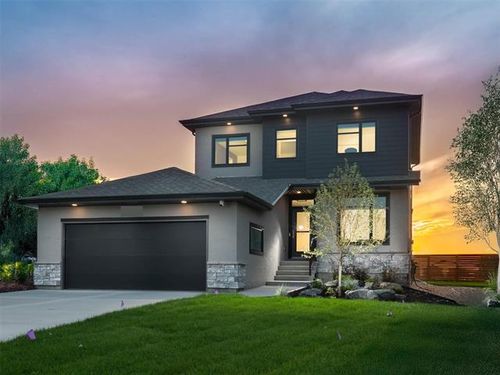 68 Woodland Way, West St Paul, MB, R4A0G7 | Card Image