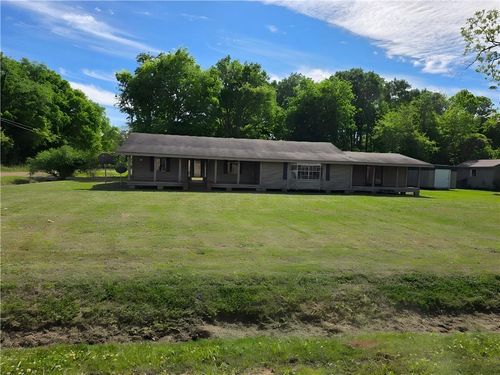 140 Ryan Ave, Boyce, LA, 71409-9705 | Card Image