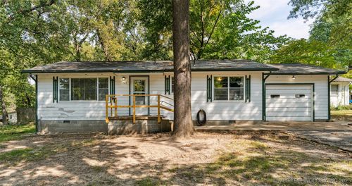 1425 Wood St, Grove, OK, 74344-5119 | Card Image