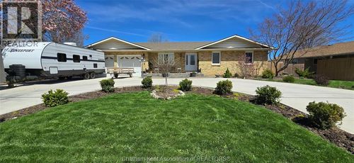 15 O'Neil St, Chatham, ON, N7M3A4 | Card Image