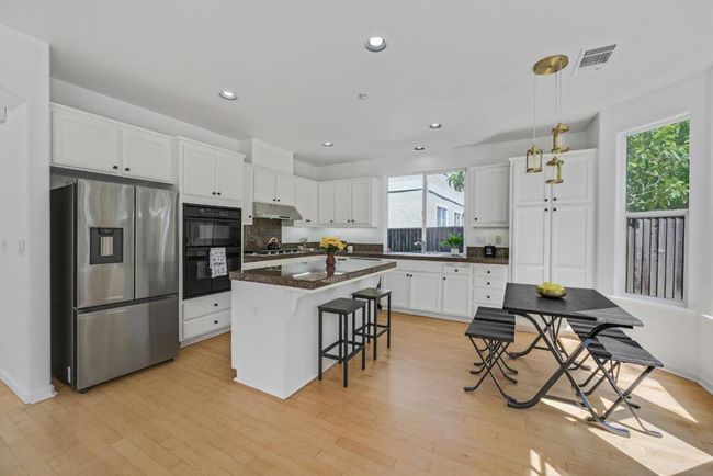 36075 Crystal Springs Dr, House other with 4 bedrooms, 3 bathrooms and 2 parking in Newark CA | Image 17