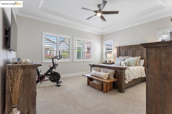 2939 Valencia St, House other with 4 bedrooms, 3 bathrooms and 2 parking in Lodi CA | Image 37