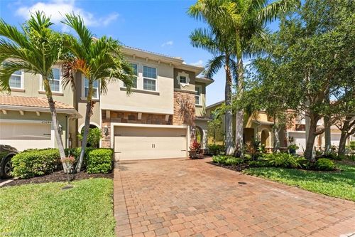 25242 Cordera Point Dr, BONITA SPRINGS, FL, 34135-5389 | Card Image