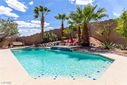 231 Pioneers Peak Ave, Henderson, NV, 89002-3345 | Card Image