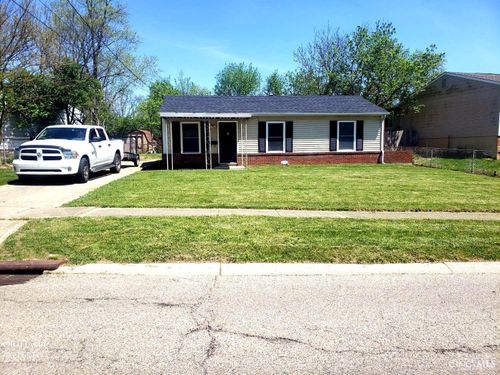 9884 Dunraven Dr, Colerain Twp, OH, 45251-3424 | Card Image