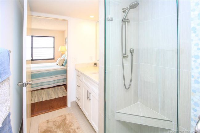 APT-304 - 4490 Sandpebble Trce, Condo with 2 bedrooms, 2 bathrooms and null parking in STUART FL | Image 18
