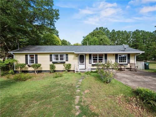 93 Orchard Cir, Commerce, GA, 30529-1648 | Card Image