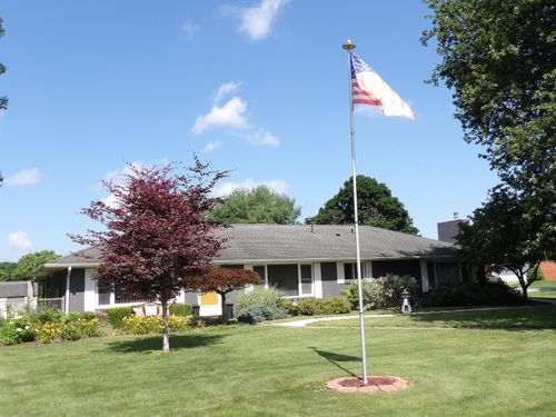 1899 Graham Dr Ne, Lancaster, OH, 43130-8898 | Card Image