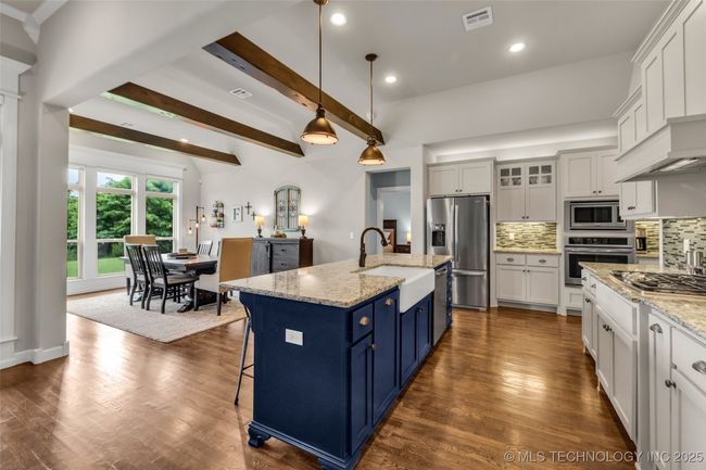 6808 S Chestnut Ave, House other with 4 bedrooms, 3 bathrooms and null parking in Broken Arrow OK | Image 13