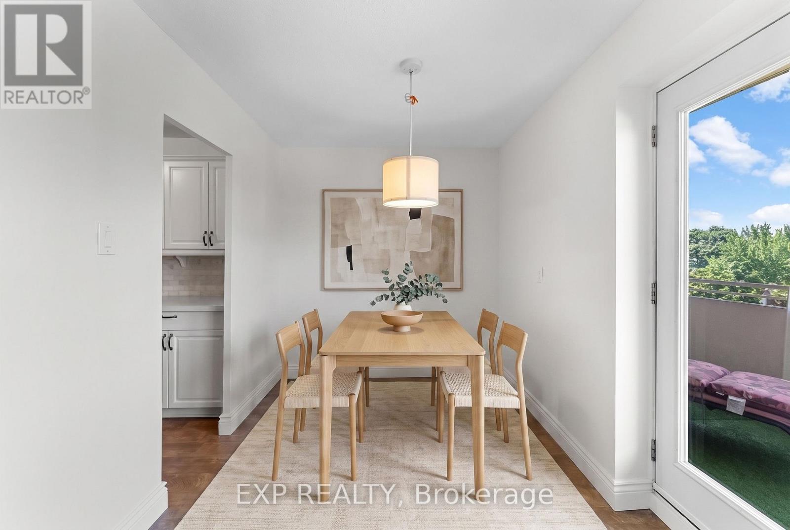 Residential in Mississauga (Sheridan) 3