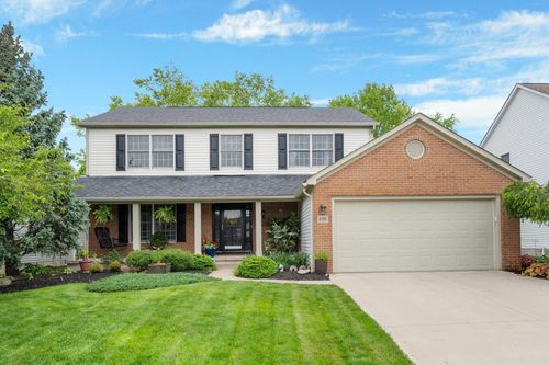 670 Mill Wood Blvd, Marysville, OH, 43040-8673 | Card Image