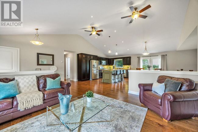 245327 5 Th Side Rd, House other with 5 bedrooms, 4 bathrooms and 12 parking in Amaranth ON | Image 10