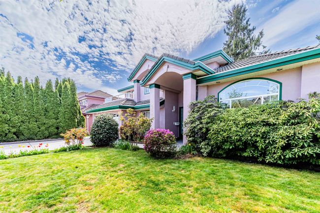 12011 Mellis Drive, House other with 6 bedrooms, 5 bathrooms and 2 parking in Richmond BC | Image 3