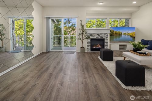 unit-b-5003 Lake Ave S, Renton, WA, 98055-7948 | Card Image